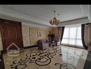 فروش آپارتمان ۱۳۰ متری ۲ خوابه در سنایی