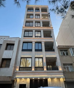 ۱۶۰ متری پشت حاشیه وکیل اباد