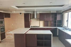 250متر نیاوران گلسنگ