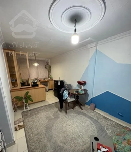 ۴۳متر/پارکینگ سندی /کم سن و سال