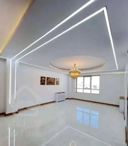 سالن‌پرده‌خور /تاپ‌لوکیشن/ ۷۹ متر