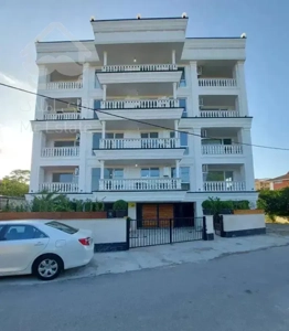 آپارتمان۱۱۰متر بسیار شکیل‌ و زیبا طالقانی