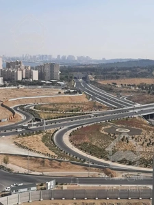 ۹۲ متری با ویو دریاچه و جنگل کلید نخورده