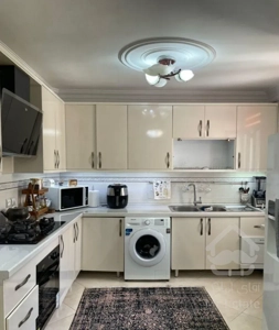 اجاره آپارتمان ۸۵ متری ۲ خوابه شهرک نفت (املاک)