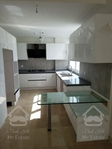 80 متر در بهترین لوکیشن نیاوران