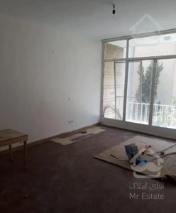 ۱۳۰ متر دو خواب/بازسازی شده/عشقیار(نیلوفر)