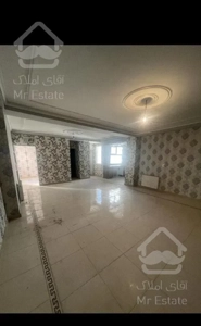 ۹۰ متری فول امکانات