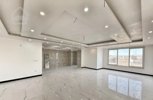 فروش آپارتمان سه خواب با لوکیشن