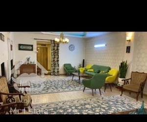 ۹۰متری فول امکانات