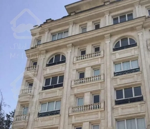 ۵۵متری ویو دریاچه/ ۷۰واحدی شخصی / سکونت