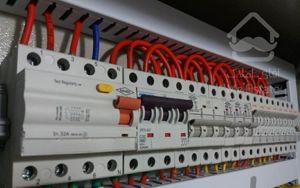 برقکار برقکشی تخصصی ساختمان