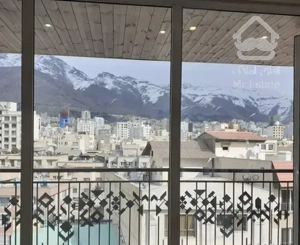 نیاوران شمال کاخ ۲۱۰ متر ( نوساز )