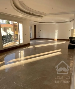 ۱۲۸ متر /  ۶ ساله واقعی  / پنجره قدی / خوش انرژی