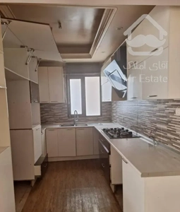 درکه ۱۱۰متر فول امکانات ۷ساله سندشخصی ۲خوابه