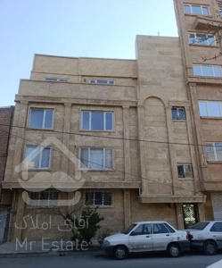 ۸ واحد اپارتمان طلاب