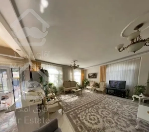 ٨٢متر ویو ابدی//فول امکانات // دیزاین شده