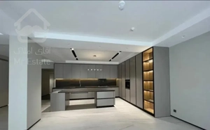 رویای زندگی درباغ‌عمارت ۲۲۰ متر فول فرنیش فرمانیه