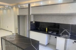 ۸۶متر/دوخواب/فول امکانات/کم‌سن/سند تک برگ شخصی