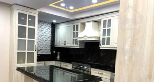 ۶۵ متر/ ۲خواب /همکف / ۱۵متر حیاط خلوت /فول بازسازی