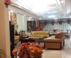 200 متر . کاشانی /آریاشهر/بهنام