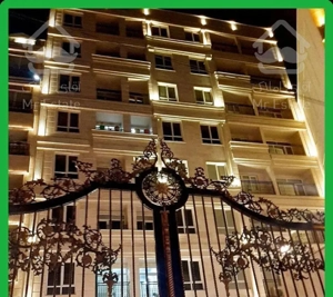 75مترکلیدنخورده/دارای 2 حیاط/قابلیت رهن تا 2 سال