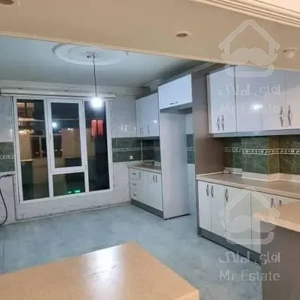 ۸۰ متر، دو خواب ، لاله شرقی