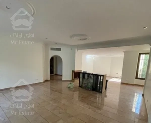 ۲۴۰ متر ویلایی شهرک غرب