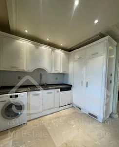 آپارتمان ۱۳۵متر سه خواب هشترودی