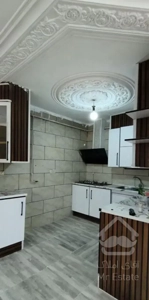 فروش طبقه تک سقف 65 متری