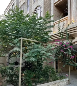 واحد باغ فامیلی نوساز سه خواب تهاتربا واحد کوچکتر