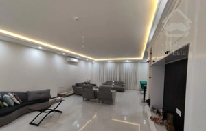 اپارتمان ۱۶۲ متر - معاوضه با واحد کوچک