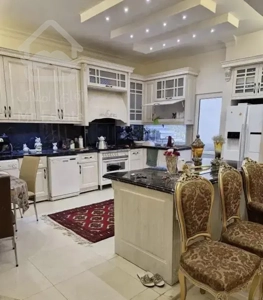 ۵واحد یکجا و تکی/فرهنگ حاشیه/۲قدمی مترو