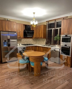 اپارتمان ۸۸ متری فول دیزاین، اشپزخانه فول فرنیش