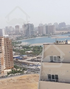 ۱۱۲ متری ویو دریاچه نوساز