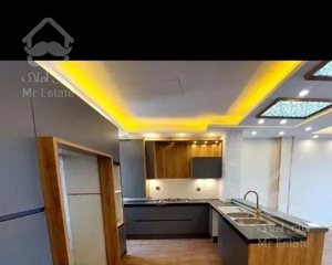 فروش واحدجلو،شرقی،۲پارکینگ