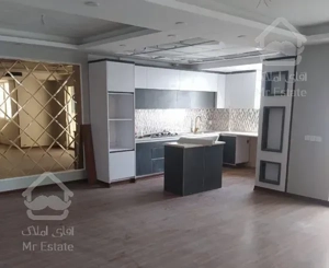 فروش واحد ۱۴۰ متری کلید نخورده کوهک