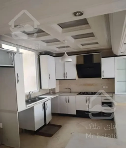 آپارتمان ۱۳۰ متر ۳ خواب پشت پارک