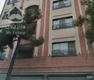 فروش ۱۰۶۰ مستغلات یکجا با دسترسی به اندرزگو