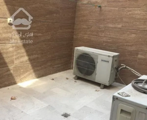 ١٧٦ متر تکواحدى شمال ایت الله کاشانى