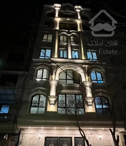 لادن ۱۶۸ متر نوساز سه خواب