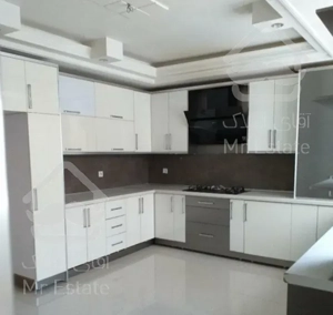 محمودی ۲ نیاوران / ۲۲۸متر۳خواب / با دید کامل ۲ جهت