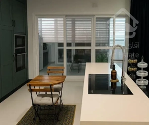 آپارتمان۲۵۰متر/هنرستان قناد/چهار خواب/جنوبی/معاوضه