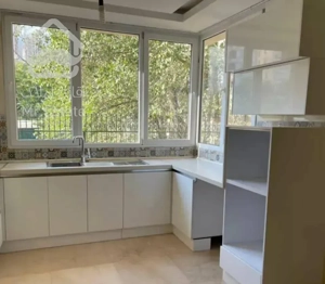 اوین/۱۲۰مترسه خواب/نوساز/چشم انداز مشجر