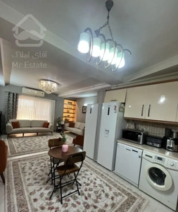 یک واحد آپارتمان 96 متر رو به روی اداره گاز طبقه ۳