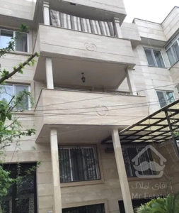 ۲۱۰متر زمین/۳۴۰متر بنا/ فول نوسازی