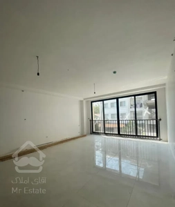 اپارتمان ۱۱۰متری ساحل طلایی