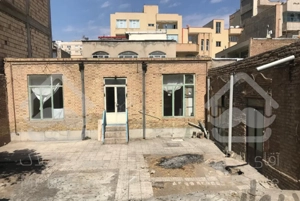 حیاط دربستی محدوده طالقانی و پاستور