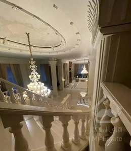 ۱۷۰متر۳خواب ۲پارکینگ تاپ لوکیشن آجودانیه