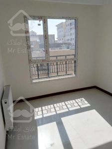 ۹۰ متر ۲ خواب ، فول امکانات ، سازمان برنامه شمالی ...