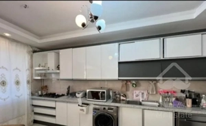 آپارتمان ۷۰ متری پونک ( املاک وزرا )